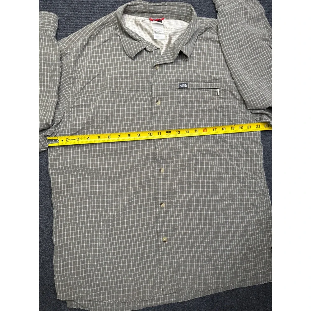 The North Face Mens Large Olive Green Plaid Long Sleeve Hiking Shirt Outdoor